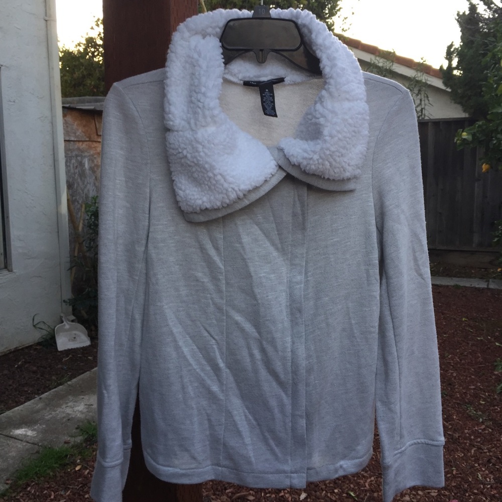 INC sweater